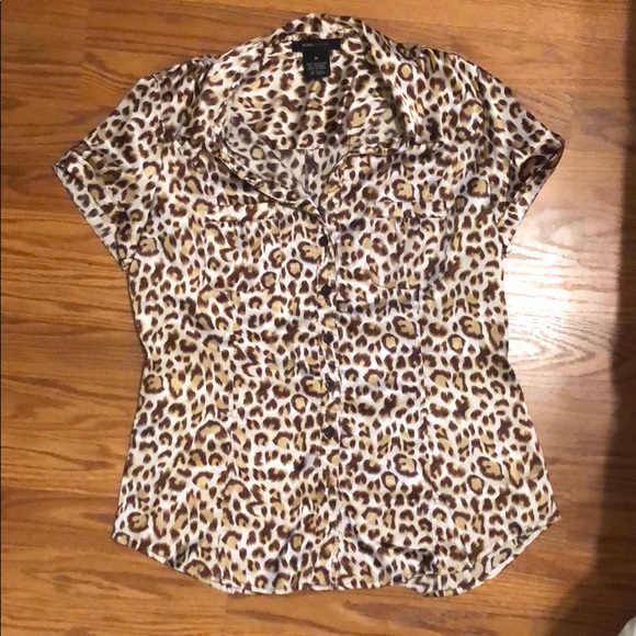 BCBGMaxazria M polyester leopard print button up - Picture 1 of 3